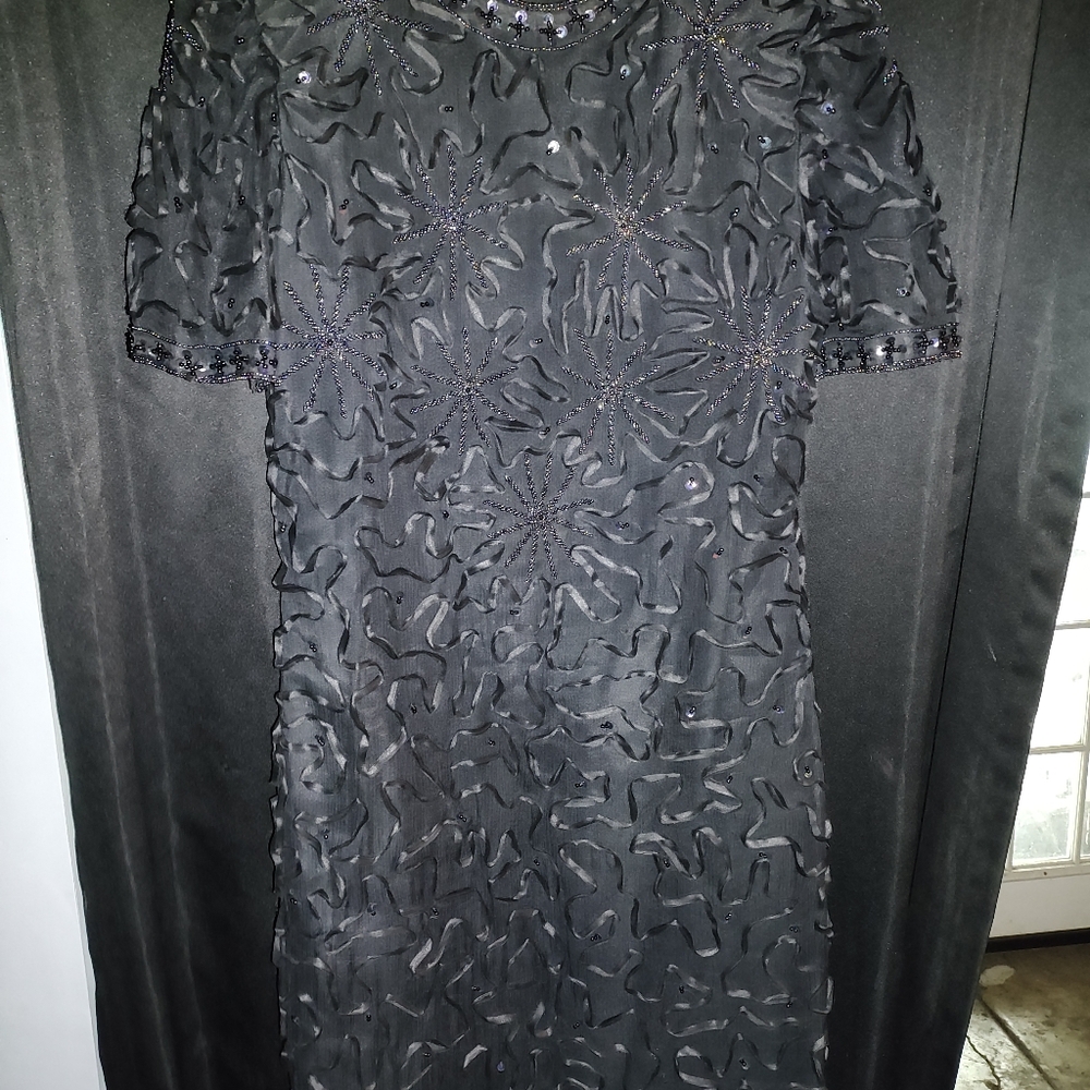 Dela Jo Black ribbon party dress EUC size medium